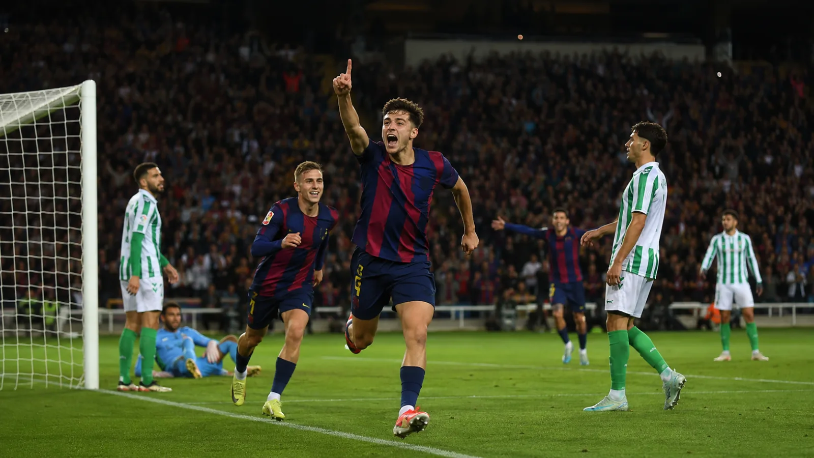 Barcelona Real Betis Balompié : le Barça s'impose 3-1, Raphinha tranche