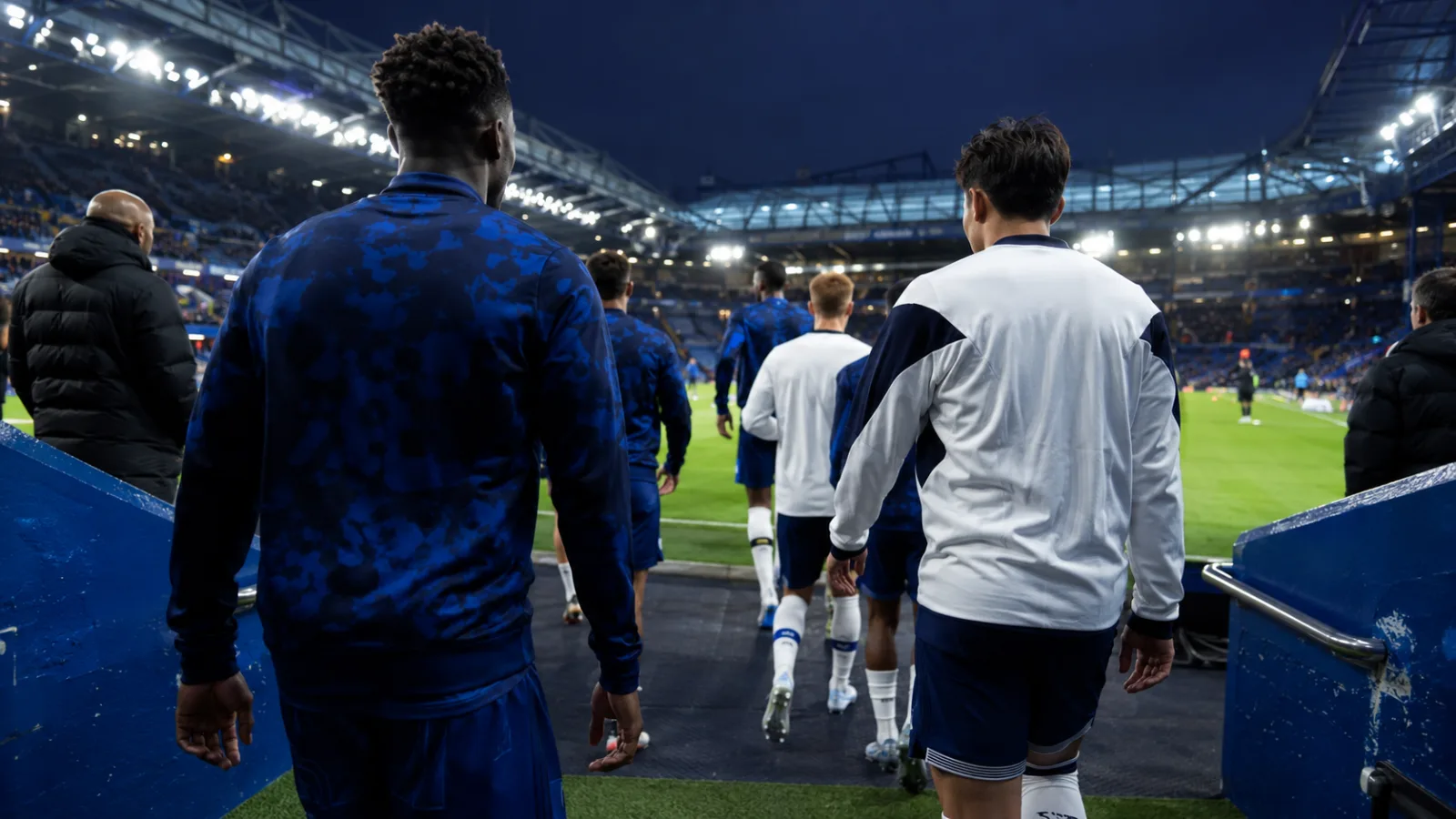 Chelsea Tottenham Hotspur pronostic ambiance réaliste d’avant-match entre Chelsea FC et Tottenham Hotspur FC à Stamford Bridge