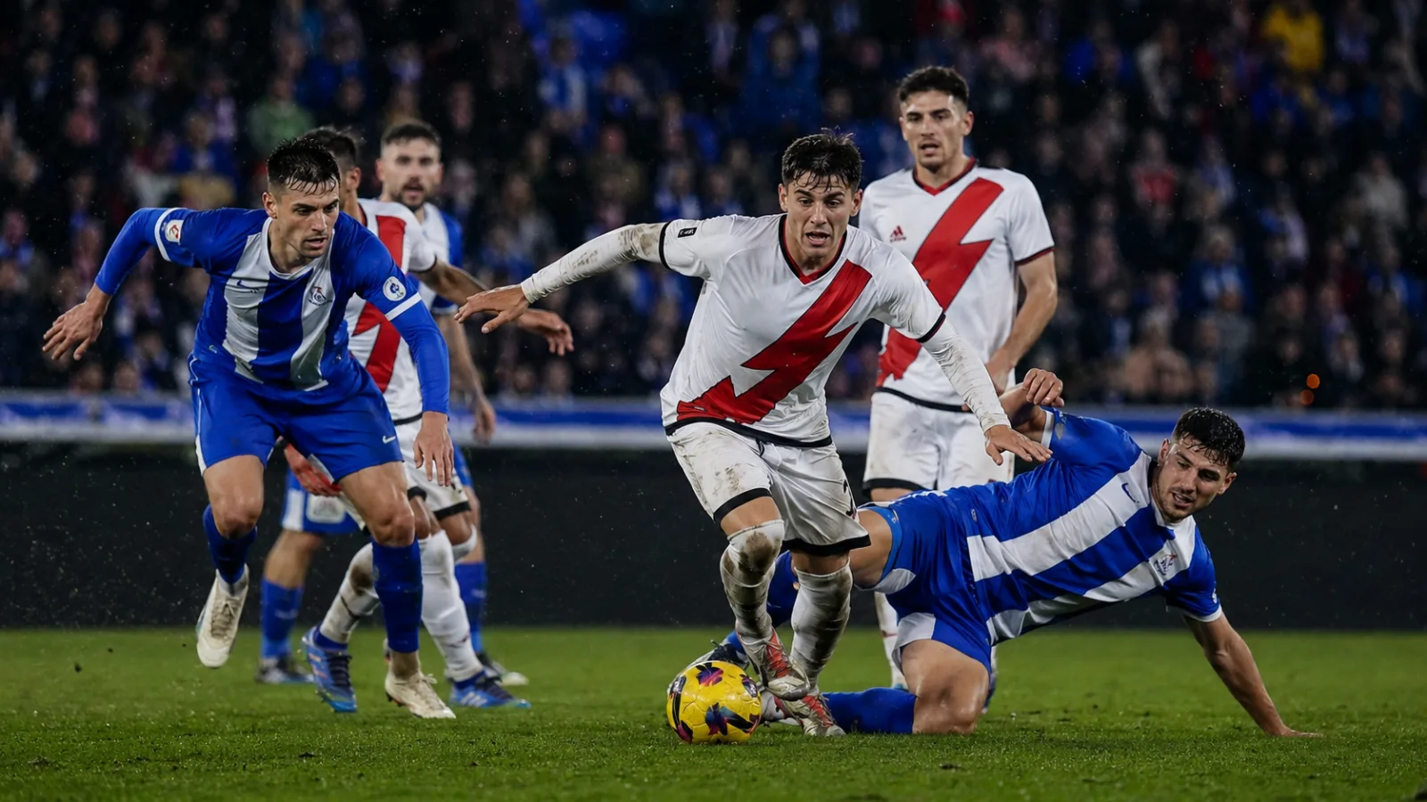 Deportivo Alavés Rayo Vallecano de Madrid : 1-2, le Rayo renverse tout