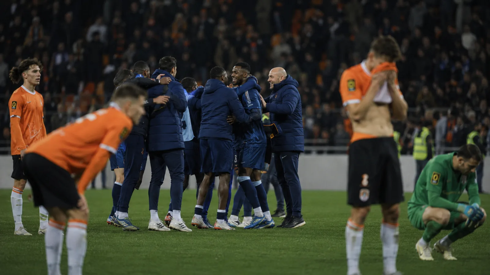 Lorient Le Havre - célébration havraise et frustration lorientaise après le 0-2