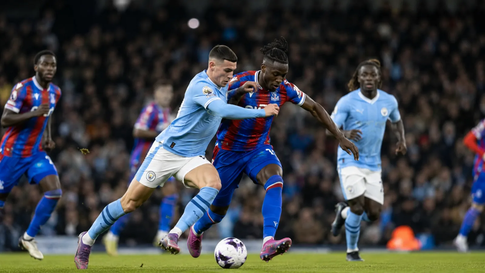 Manchester City Crystal Palace duel de Premier League au coeur du match à l'Etihad Stadium