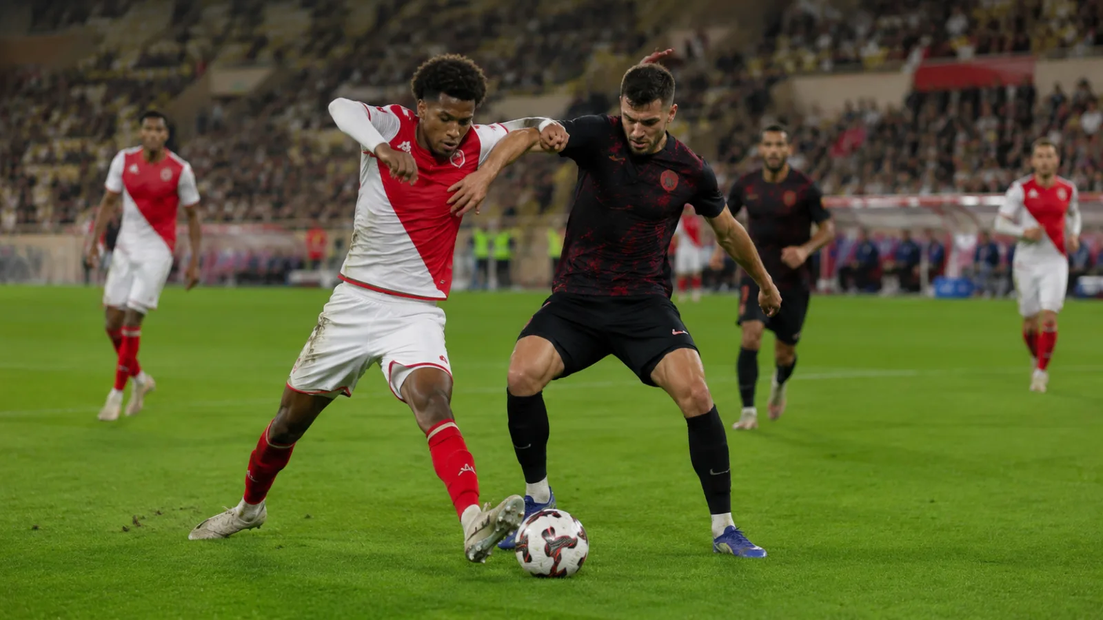 Monaco Lille OSC - phase de jeu tendue entre AS Monaco FC et Lille OSC