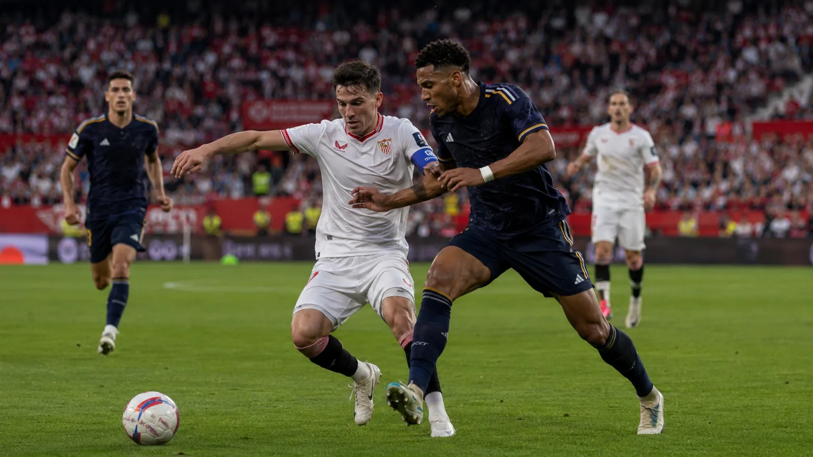 Sevilla Real Madrid - duel intense entre Séville et le Real Madrid au Sánchez-Pizjuán