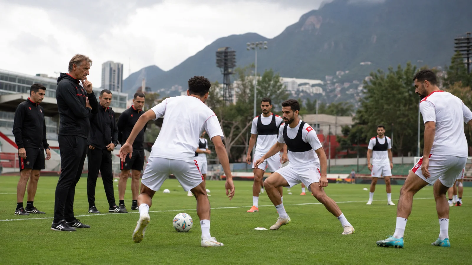 CdM 2026 : Hervé Renard dirige une séance avec la Tunisie