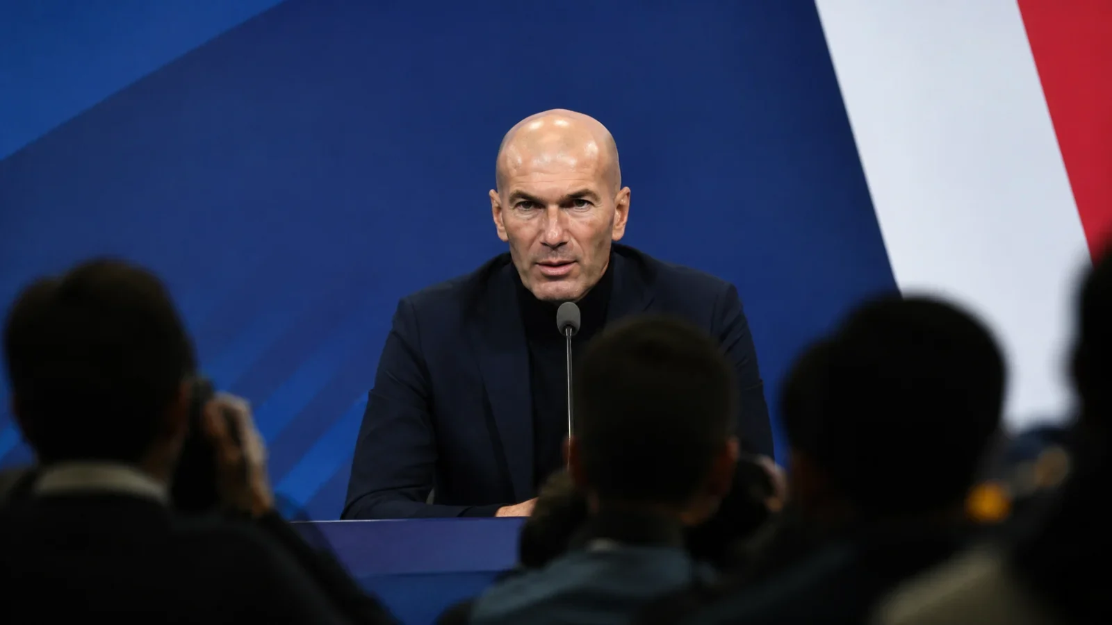 Équipe de France : Zidane attendu mardi chez les Bleus