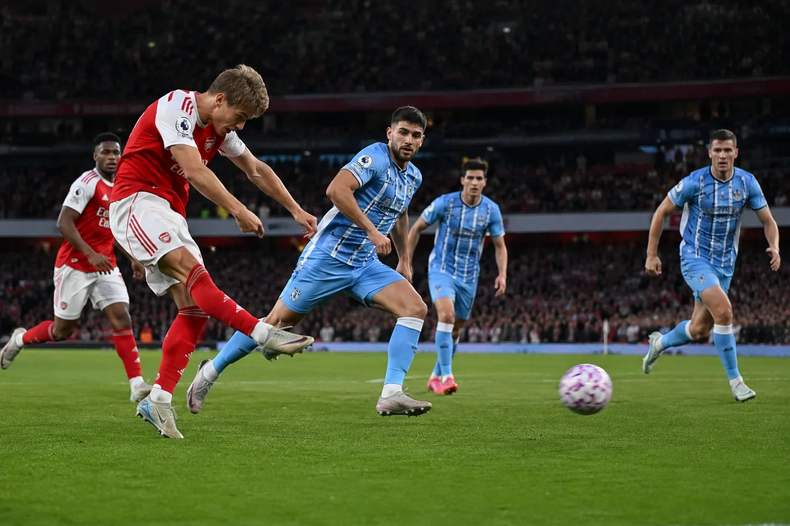 Arsenal Coventry City - duel de Premier League entre Arsenal et Coventry City