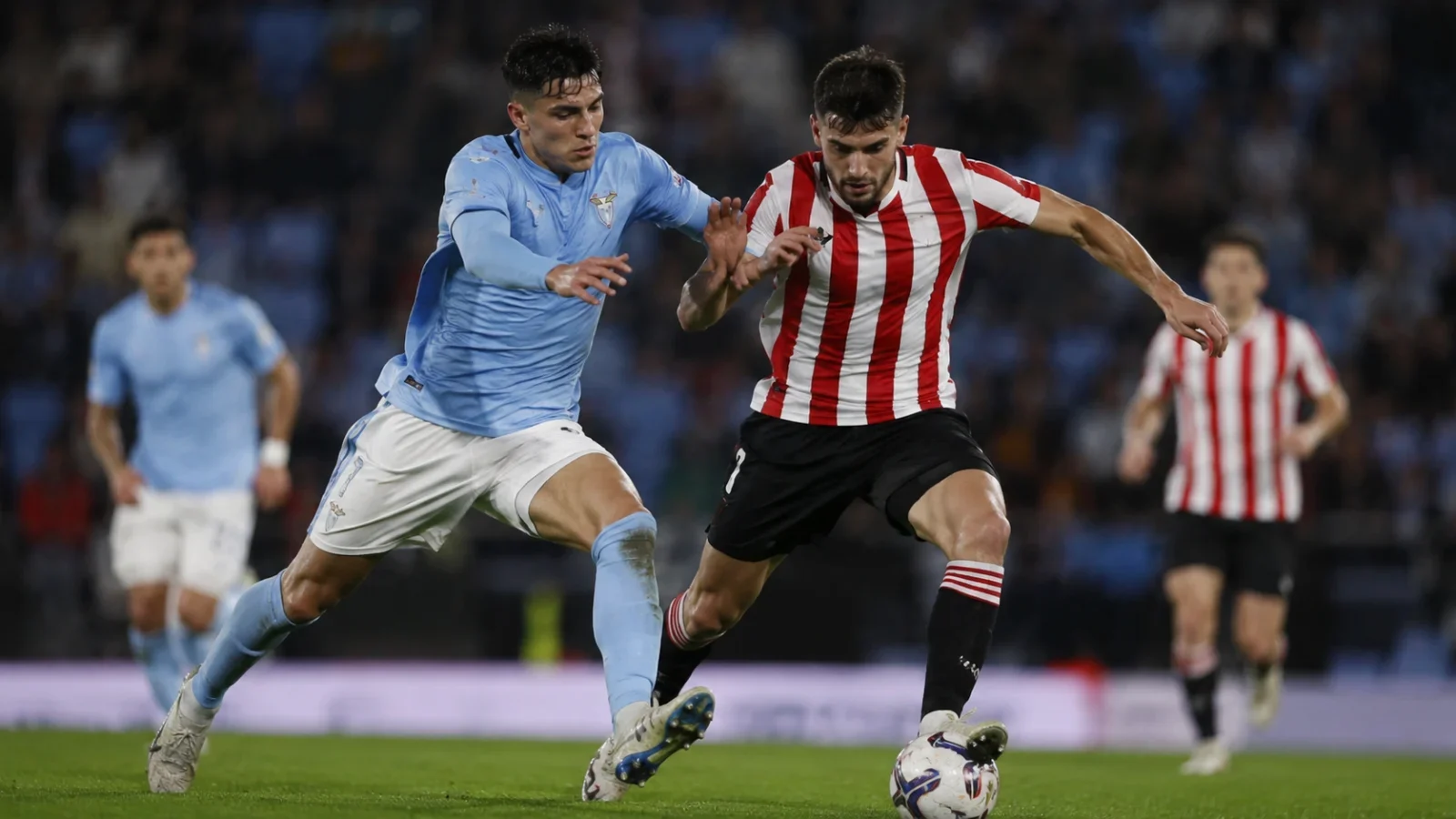 Celta Vigo Athletic Club duel de Liga au milieu de terrain