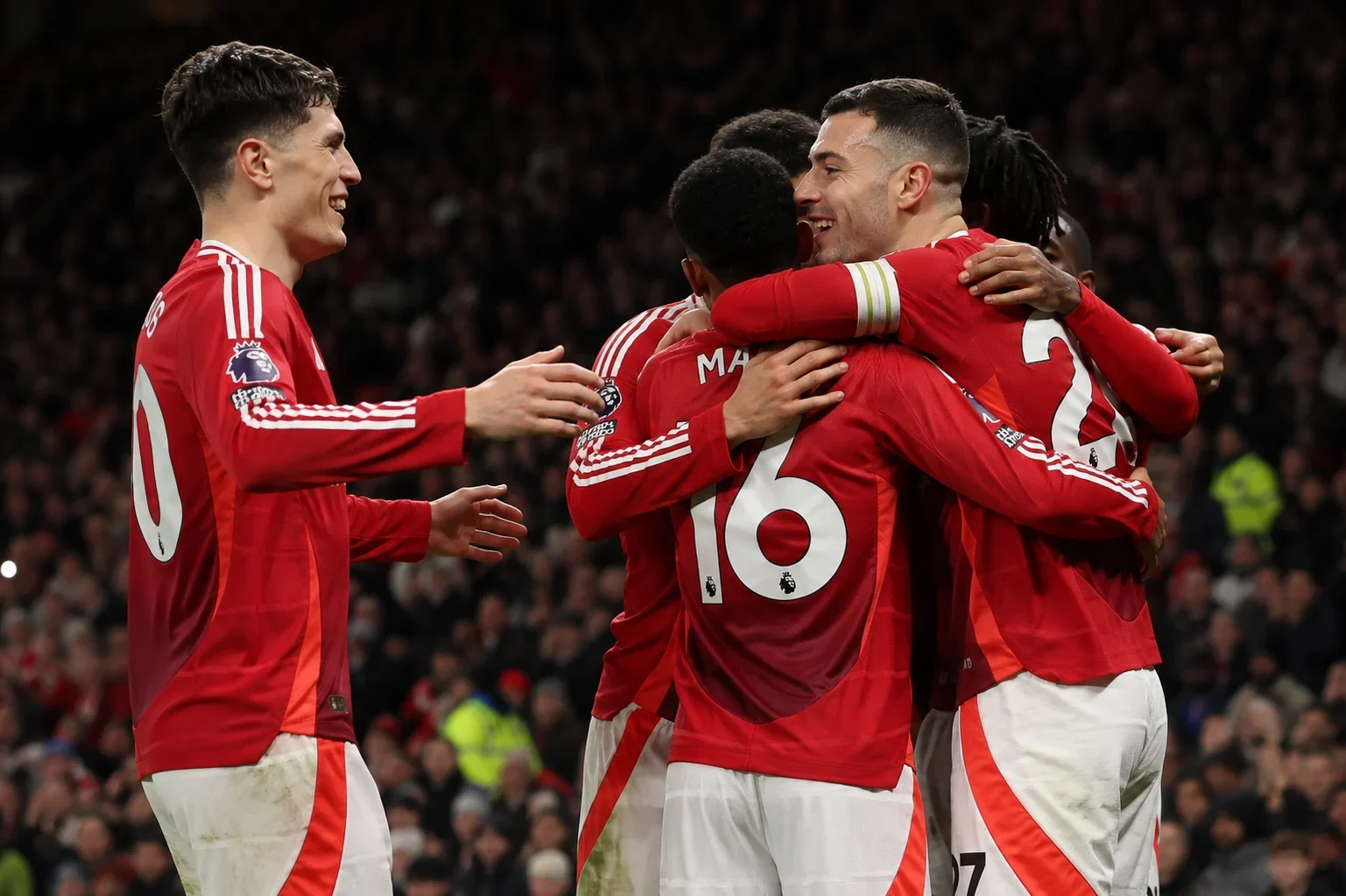 Manchester United Ipswich Town : Bruno signe le 5-2