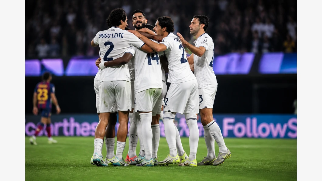 Huit buts, un 6-2 : la Lazio prend le dessus à Sassuolo